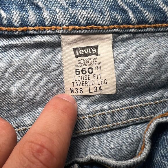Vintage Levis 560 Jeans Mens 38x34 Medium Wash Loose Fit Tapered Leg USA - Picture 3 of 8